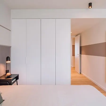 Almeirim - 2 Bedroom And Balcony In Areeiro Апартаменти Лісабон