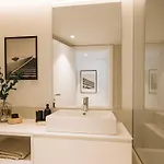 Apartamento Almeirim - 2 Bedroom And Balcony In Areeiro *