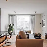 Apartamento Almeirim - 2 Bedroom And Balcony In Areeiro Lisboa