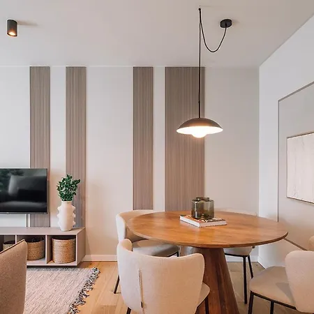 아파트 Almeirim - 2 Bedroom And Balcony In Areeiro